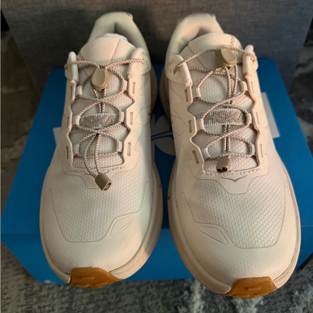 Hoka Women’s Transport Running Shoes US 7.5B - Picture 4 of 13